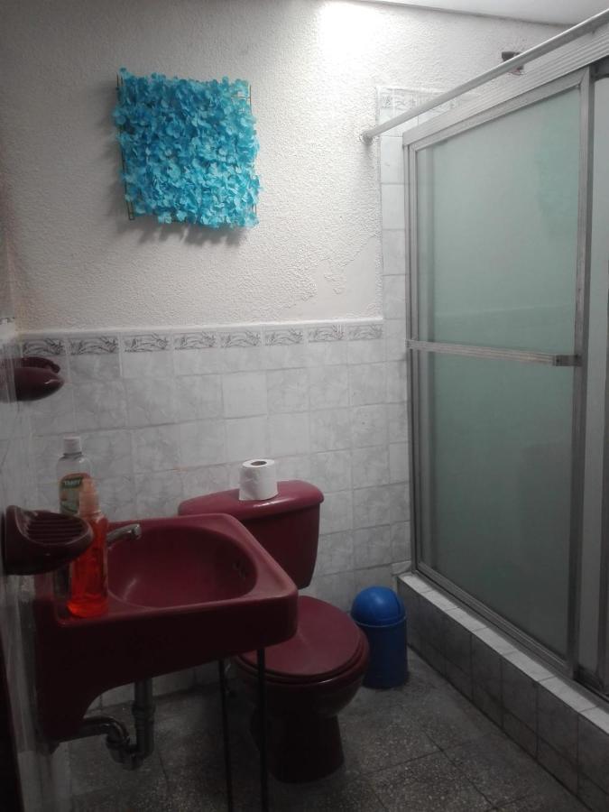 Huellas Hostal Antigua Εξωτερικό φωτογραφία