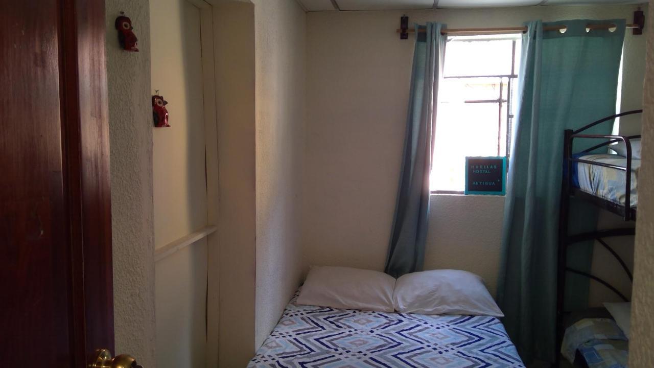 Huellas Hostal Antigua Εξωτερικό φωτογραφία
