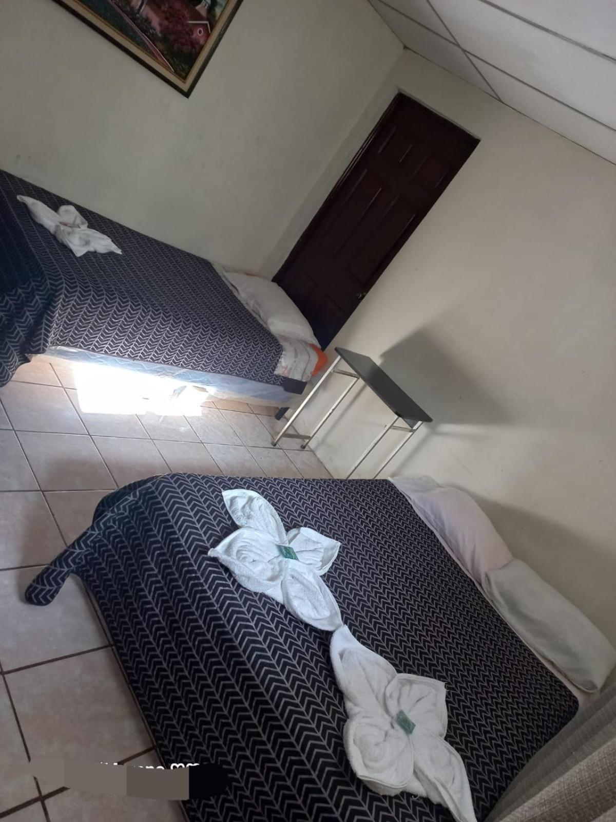 Huellas Hostal Antigua Δωμάτιο φωτογραφία